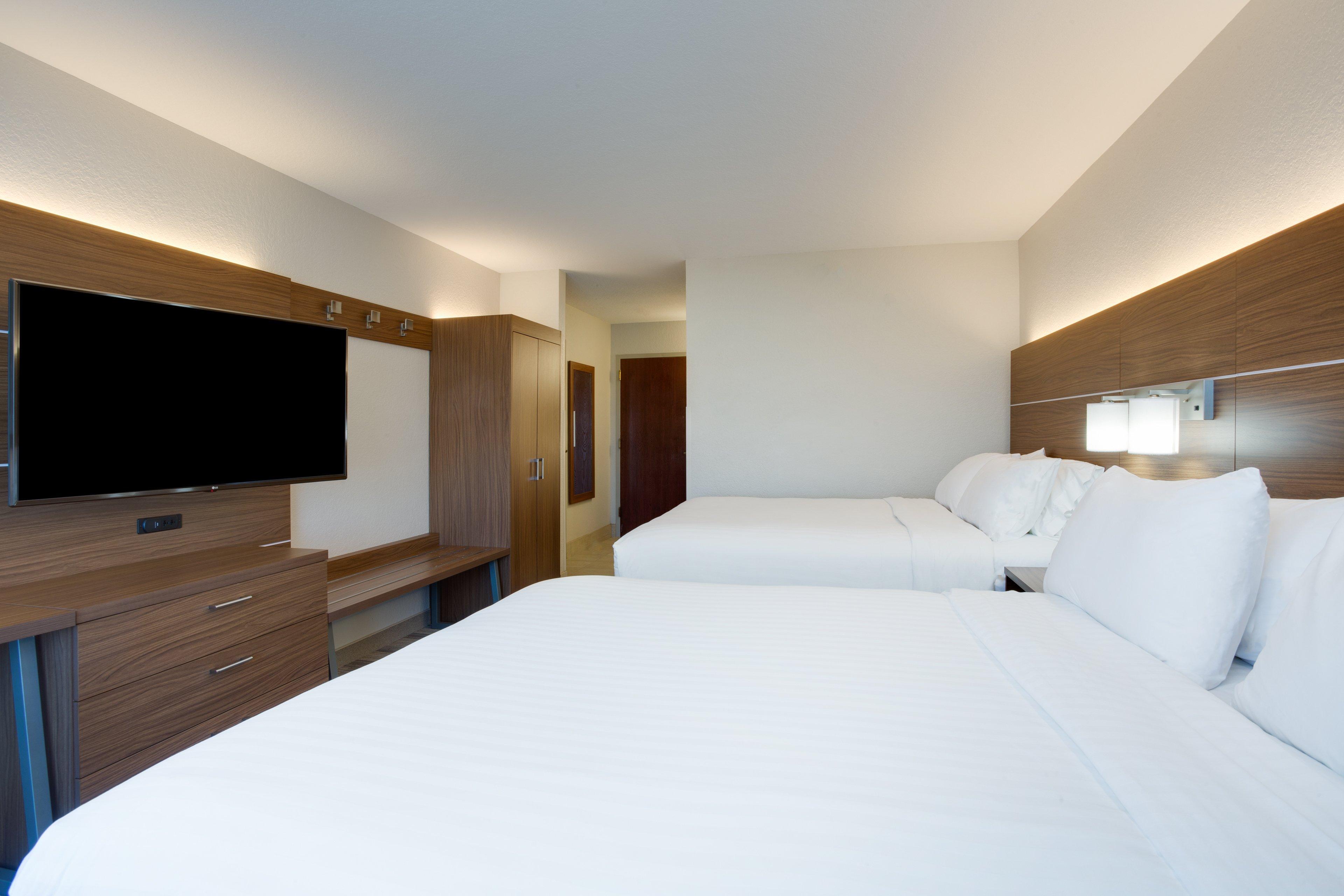Holiday Inn Express Hotel & Suites Tampa-Fairgrounds-Casino By Ihg Mango Екстериор снимка