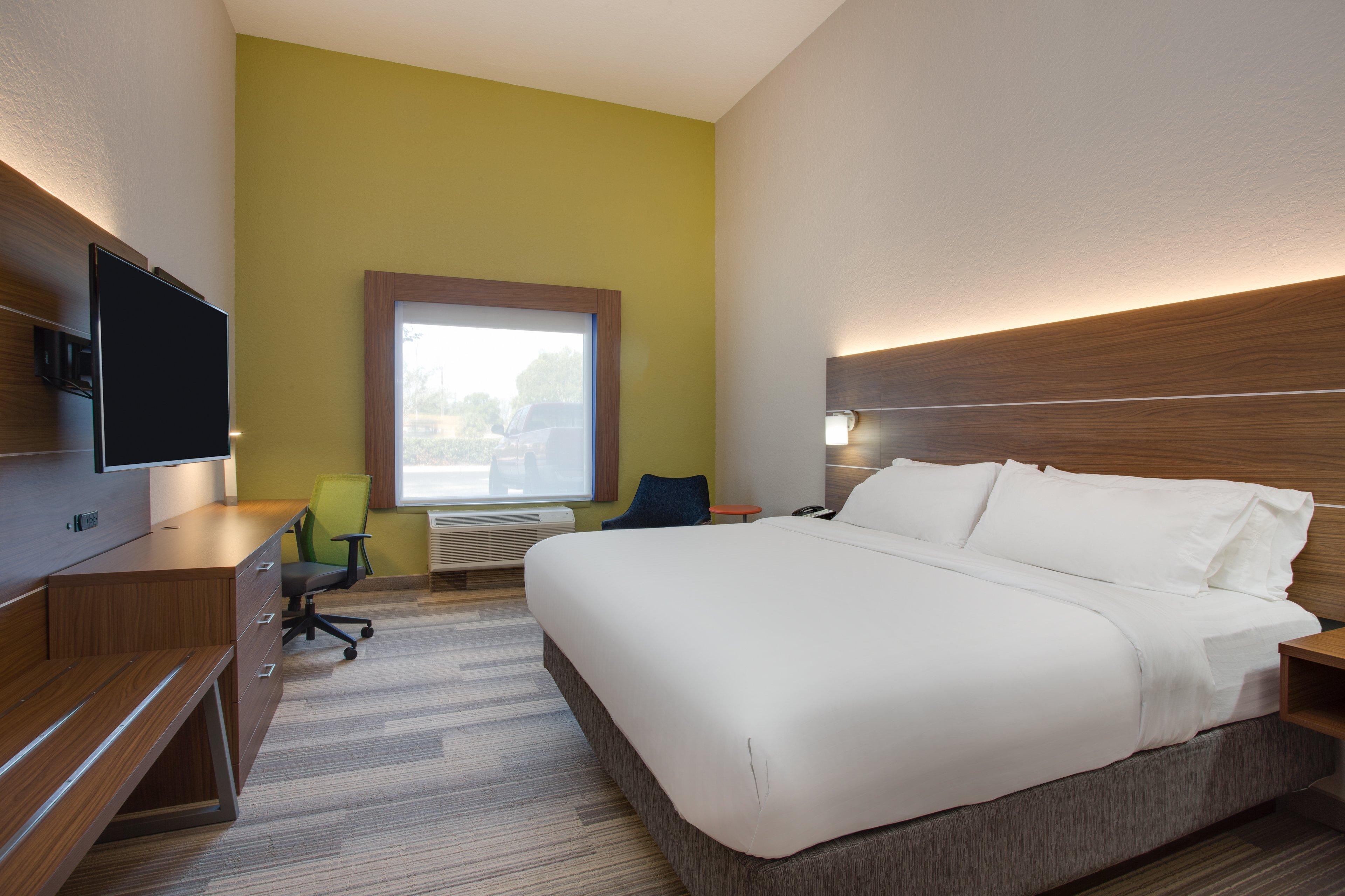 Holiday Inn Express Hotel & Suites Tampa-Fairgrounds-Casino By Ihg Mango Екстериор снимка
