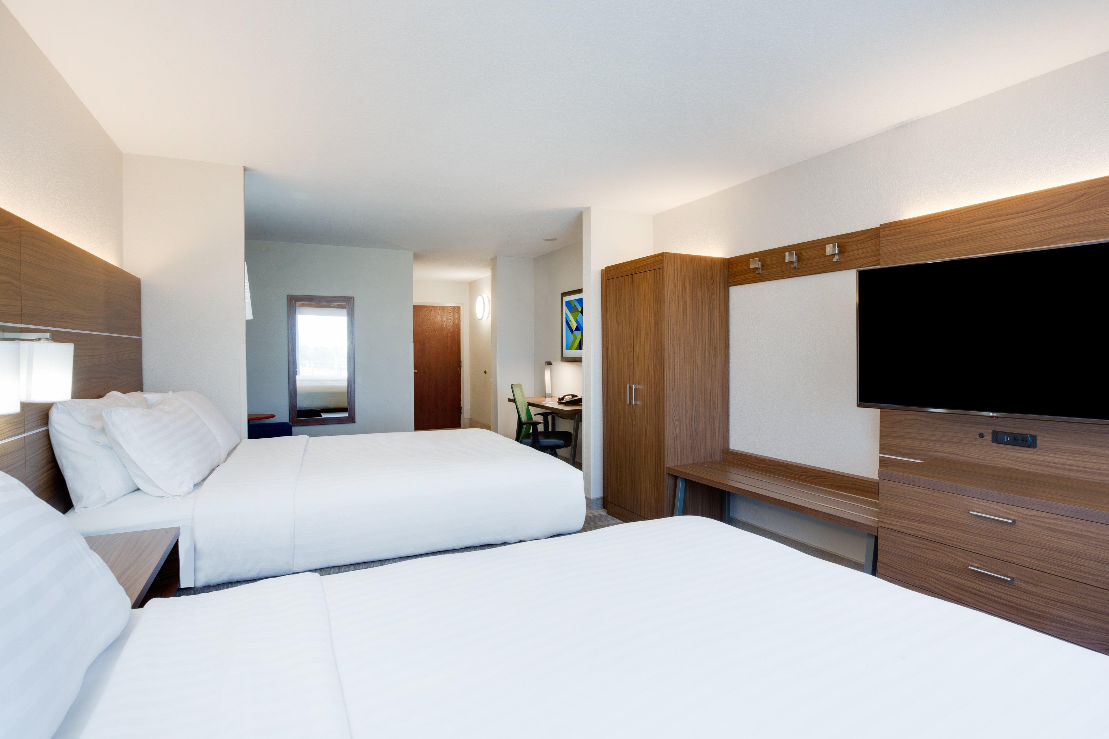 Holiday Inn Express Hotel & Suites Tampa-Fairgrounds-Casino By Ihg Mango Екстериор снимка